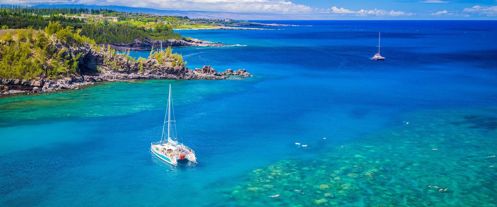 Adventure Cruise Ships in Hawaii - LiveAboard.com