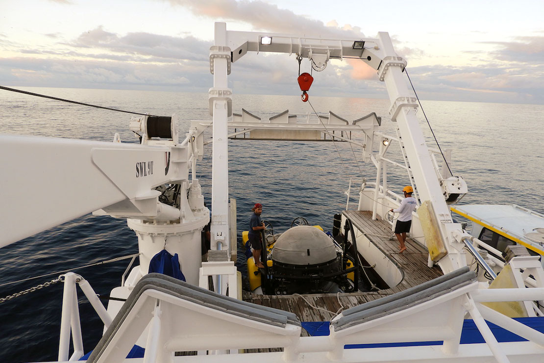 Stern of DeepSee with submersible