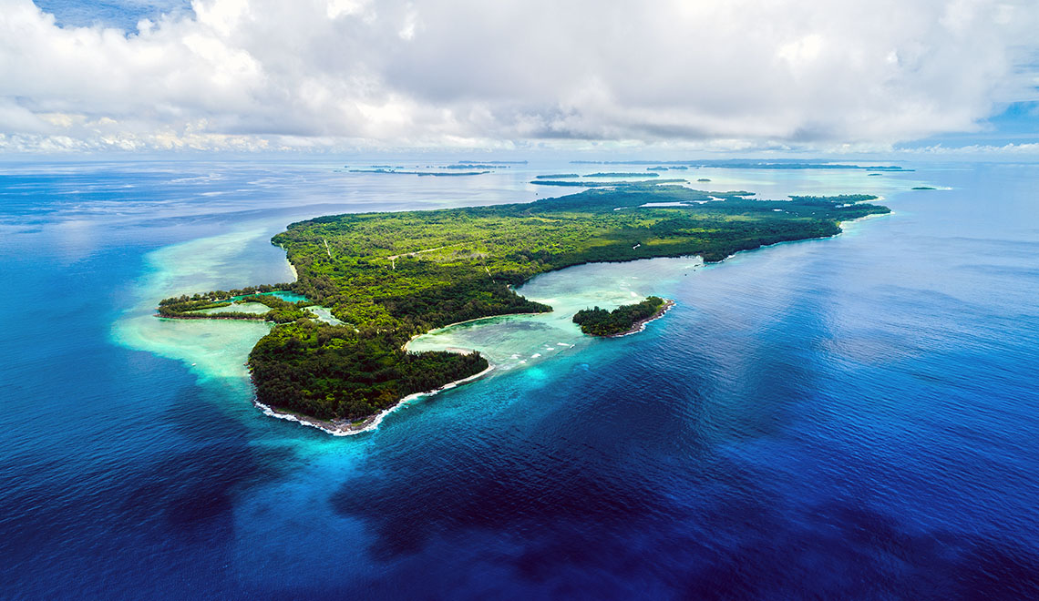 5 Liveaboards in Peleliu, Micronesia