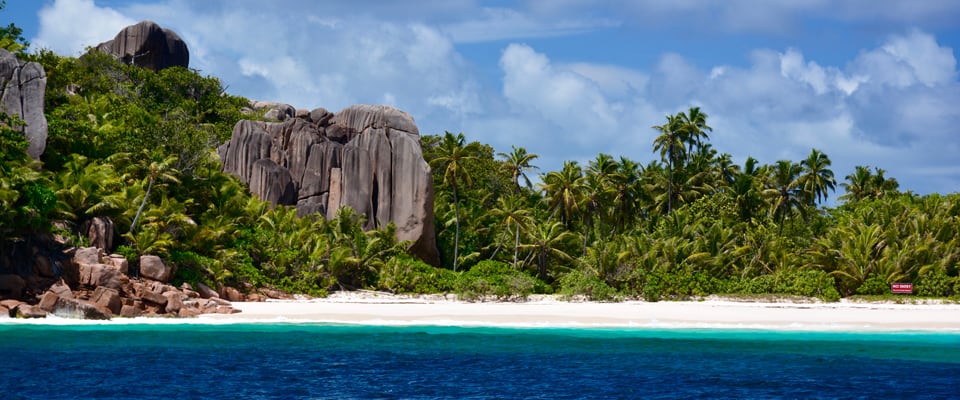 3 Liveaboards in Sister Islands, Seychelles - LiveAboard.com